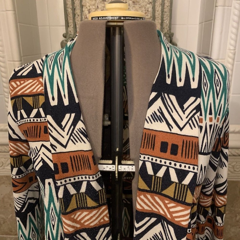 Adrienne Open Cardigan in Teal, Rust, Black & White Geometric Print - Picture 4 of 12
